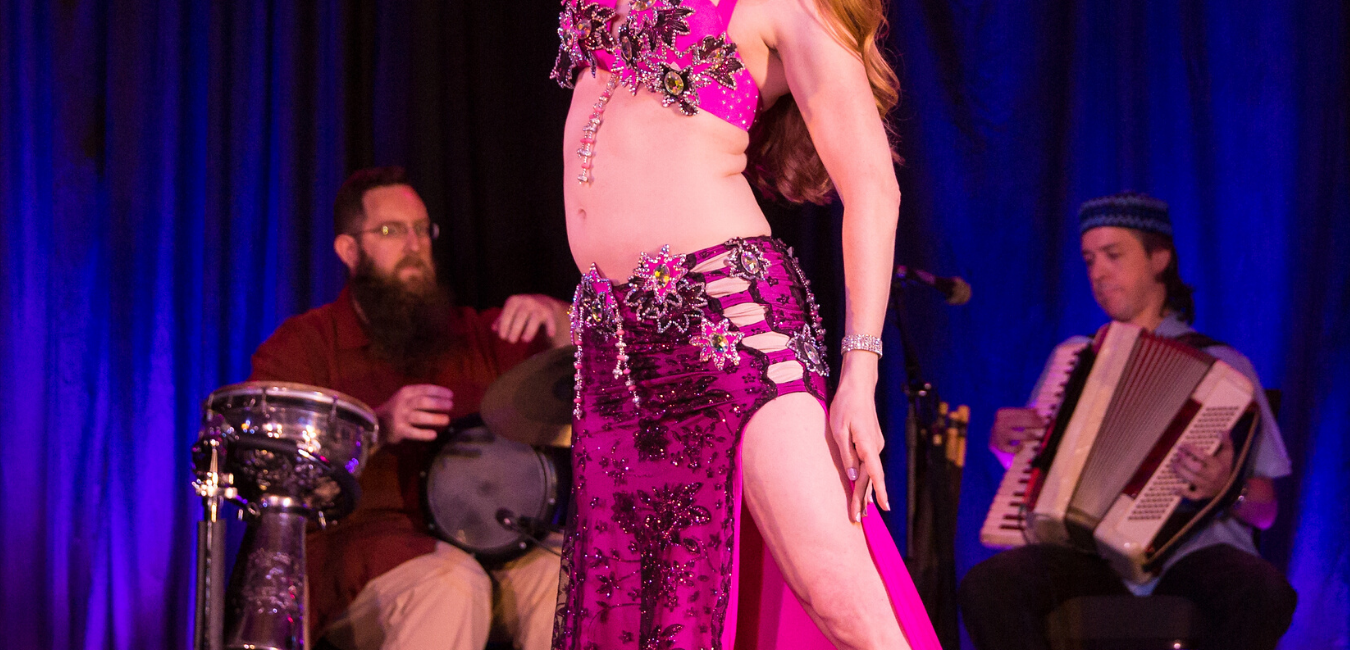 Start Mastering Arm Transitions with this Simple Belly Dance Drill